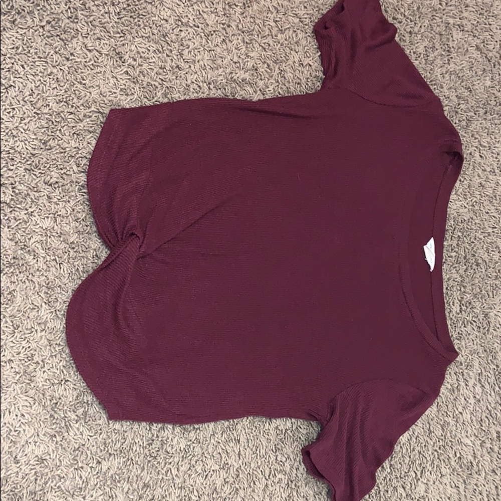 Maroon Aeropostale knit short sleeve top
